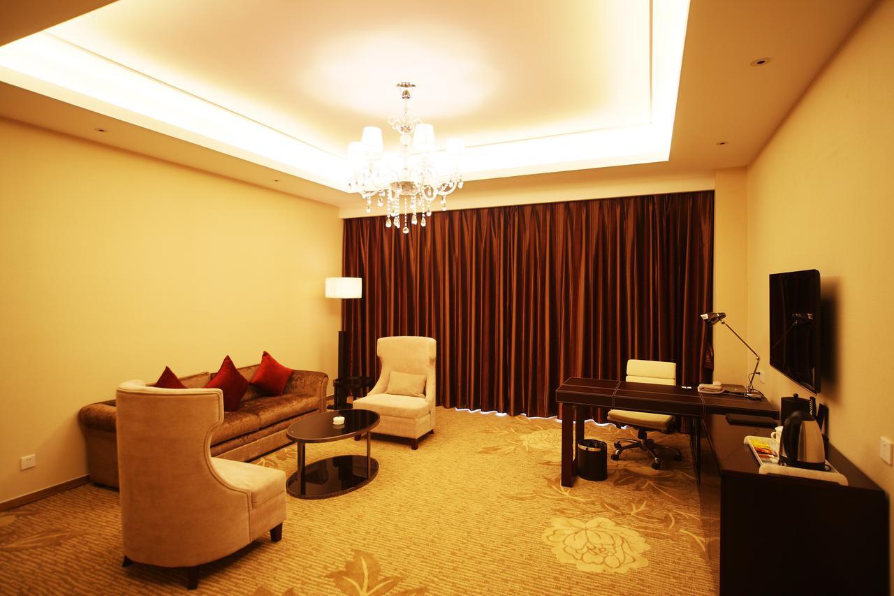 Shenglong Jianguo Hotel Haiyang Haiyang  المظهر الخارجي الصورة